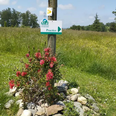 公寓 3 Etoiles, 2 , Cuisine Amenagee, Terrasse, Face A La Chaine Des Pyrenees *