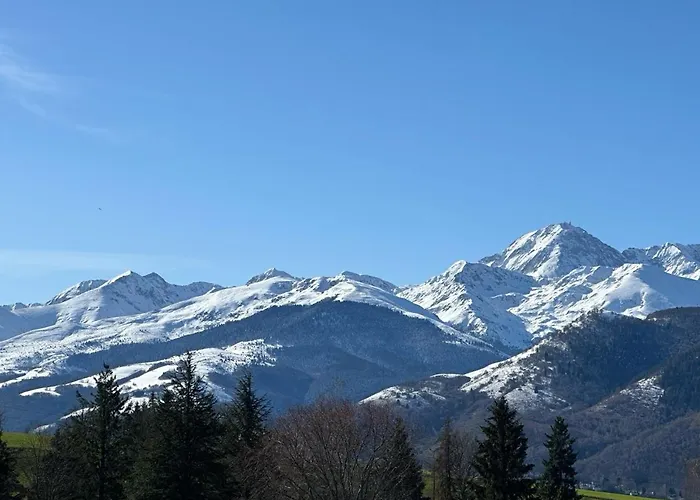 3 Etoiles, 2 , Cuisine Amenagee, Terrasse, Face A La Chaine Des Pyrenees