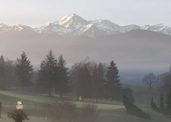 アパート 3 Etoiles, 2 , Cuisine Amenagee, Terrasse, Face A La Chaine Des Pyrenees